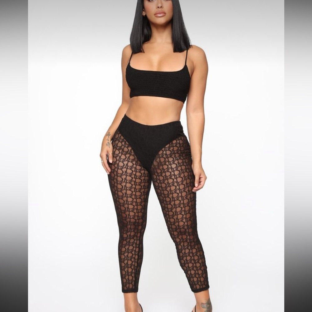 FashionNova Mesh Leggings - Size XL